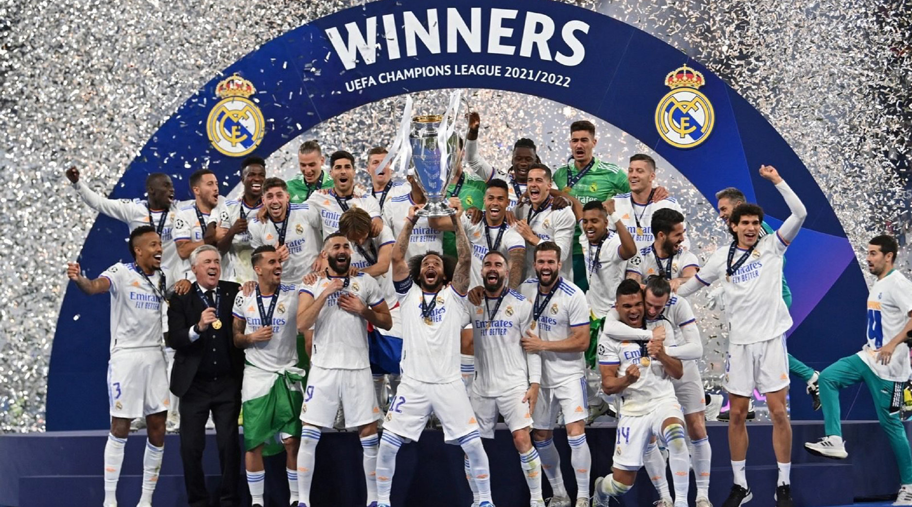 伟大3-1！0.7亿平民队创历史：欧冠首秀3大突破，力压阿森纳登顶